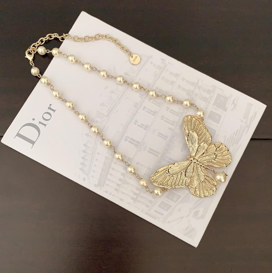 replica,repliche,fake,1:1,earrings,bracelet,ring,jewelry Collana di perle Dior Most Butterfly replica,repliche,fake,1:1,earrings,bracelet,ring,jewelry Collana di perle Dior Most Butterfly