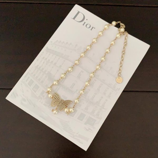 Collana di perle a farfalla cava Dior