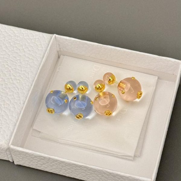 Orecchini Dior con perle grandi e piccole blu rosa