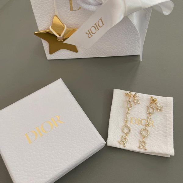 replica,repliche,fake,1:1,earrings,bracelet,ring,jewelry Orecchini lunghi con lettera Dior