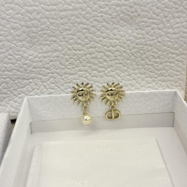 replica,repliche,fake,1:1,earrings,bracelet,ring,jewelry Orecchini Dior con perle sole