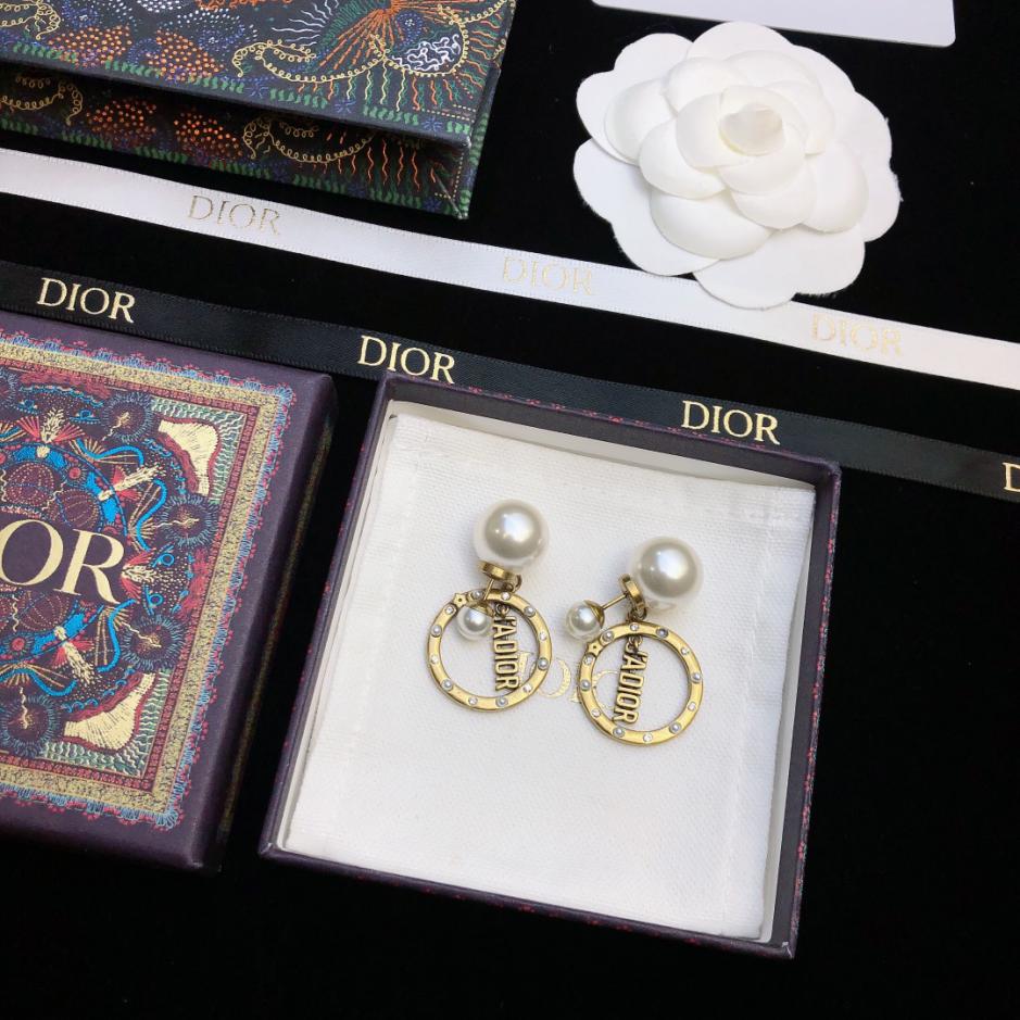 replica,repliche,fake,1:1,earrings,bracelet,ring,jewelry Orecchini Dior a cerchio replica,repliche,fake,1:1,earrings,bracelet,ring,jewelry Orecchini Dior a cerchio