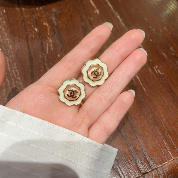 Orecchini doppia C Chanel