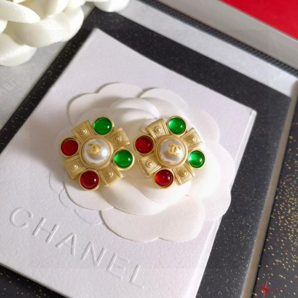 Orecchini di perle Chanel