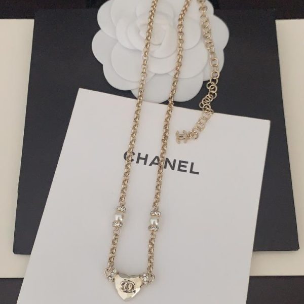Collana Chanel piccola amore lucida