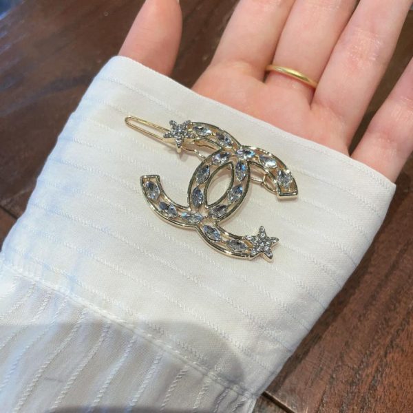 replica,repliche,fake,1:1,earrings,bracelet,ring,jewelry Fermaglio per capelli Chanel