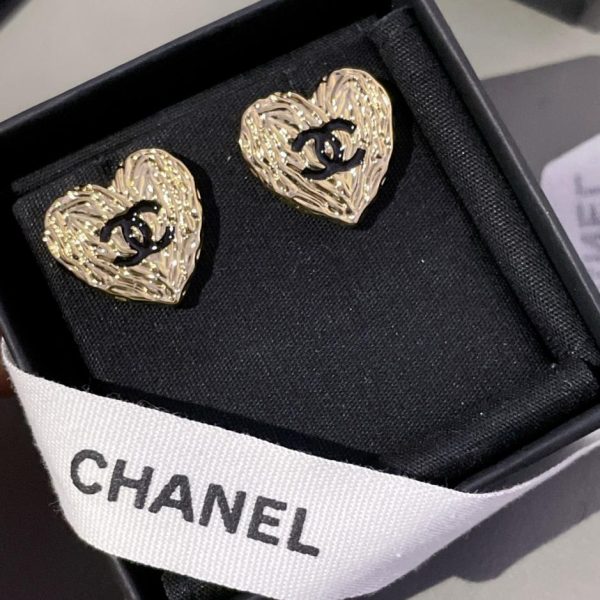 Orecchini Chanel Love in oro profumato