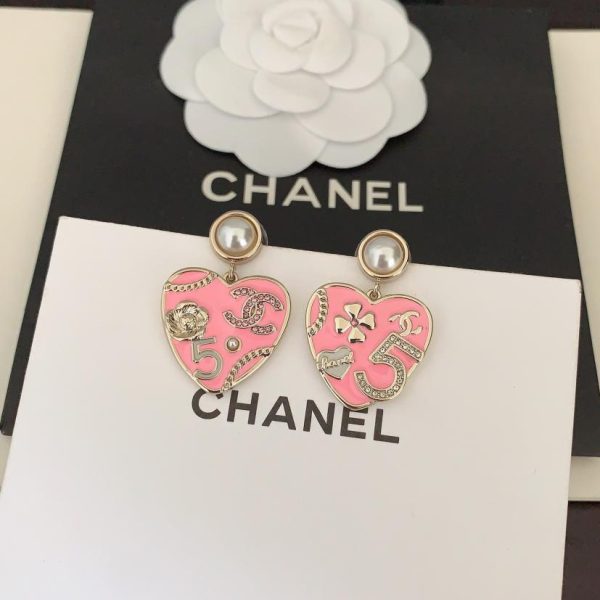 Orecchini Chanel rosa dell'amore