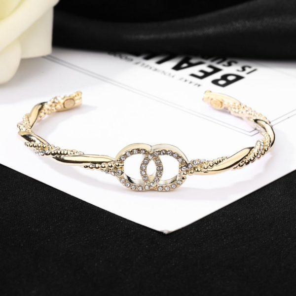 replica,repliche,fake,1:1,earrings,bracelet,ring,jewelry Bracciale Chanel doppia C con diamanti pieni