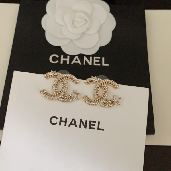 Orecchini Chanel stella a cinque punte cc