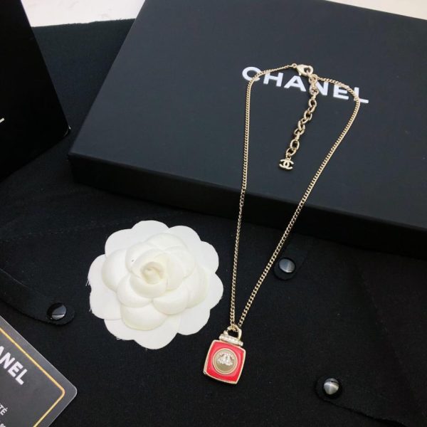 Le collane Chanel più vendute