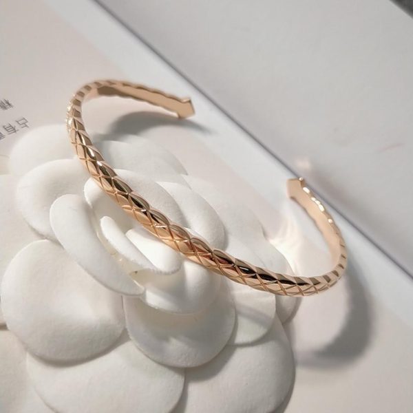 Bracciale Chanel versione mini in cocco