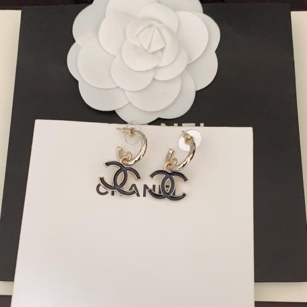 Ganci per le orecchie Chanel cc