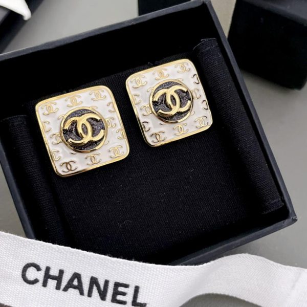 Orecchini Chanel profumati bianchi grossi quadrati in oro c