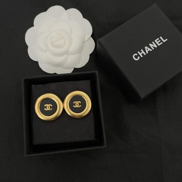 Orecchini neri rotondi Chanel