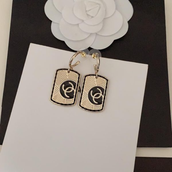 Ganci per orecchie Chanel obliqui cc
