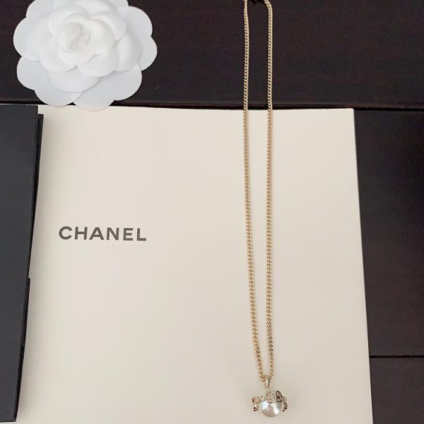 Collana di perle Chanel