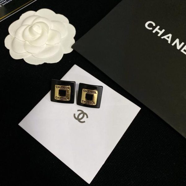 Orecchini quadrati neri Chanel