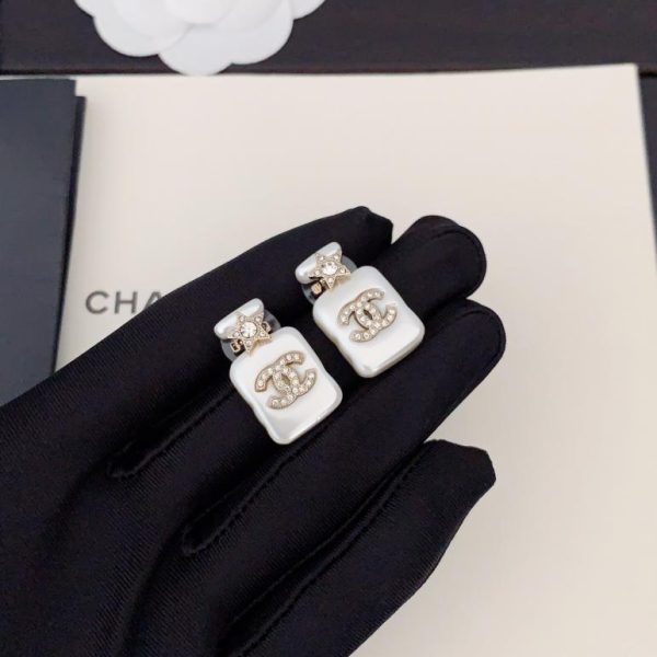 Orecchini bottiglia di profumo Chanel