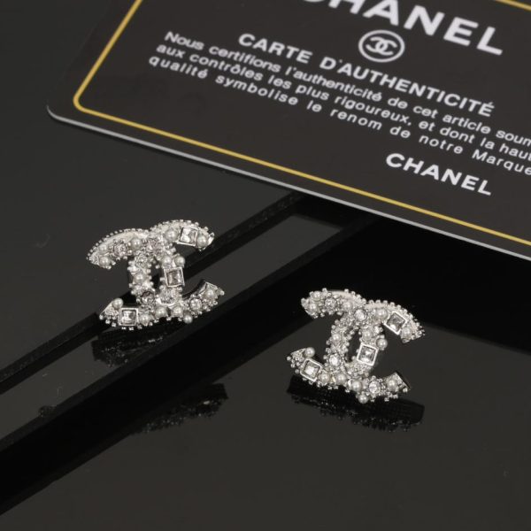 Orecchini doppia C Chanel