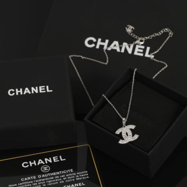 replica,repliche,fake,1:1,earrings,bracelet,ring,jewelry Collana doppia c di Chanel