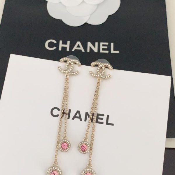 replica,repliche,fake,1:1,earrings,bracelet,ring,jewelry Nappa Chanel con diamanti rosa