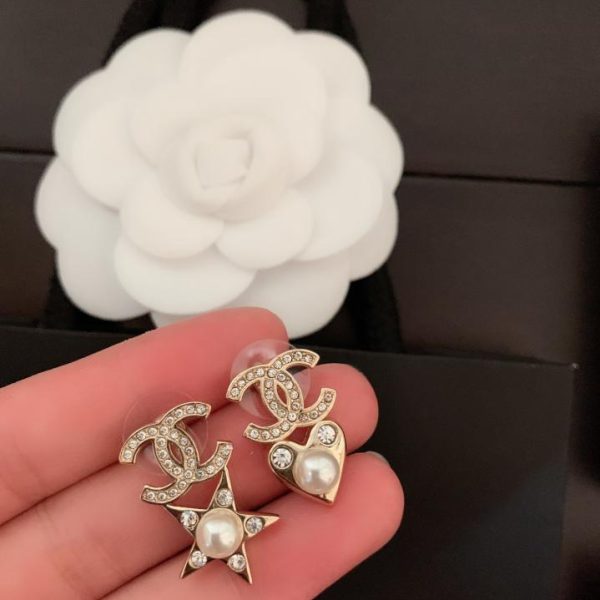 Orecchini stella Chanel