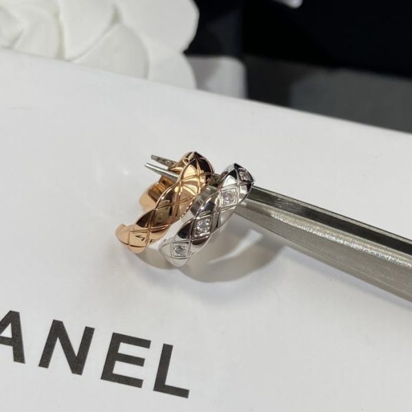 Orecchini a clip con diamanti a rombo Chanel Coco CRUSH