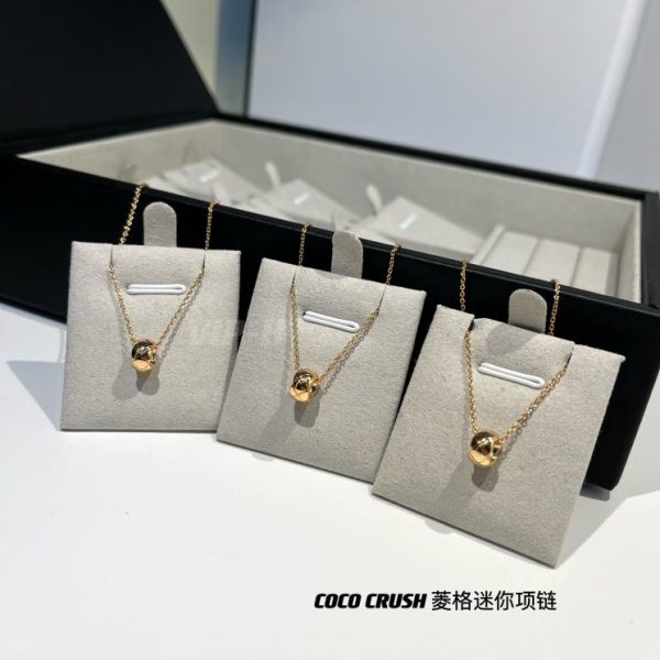 Mini collana di diamanti Chanel COCO CRUSH