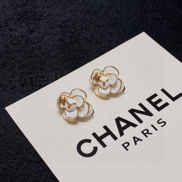 Orecchini a clip Chanel Orecchini stile CHANEl che non richiedono piercing