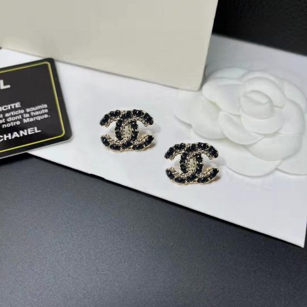 Orecchini con lettera in corda di pelle di diamanti Chanel Swarovski