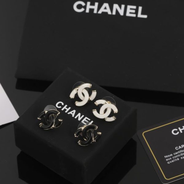 Orecchini doppia C Chanel