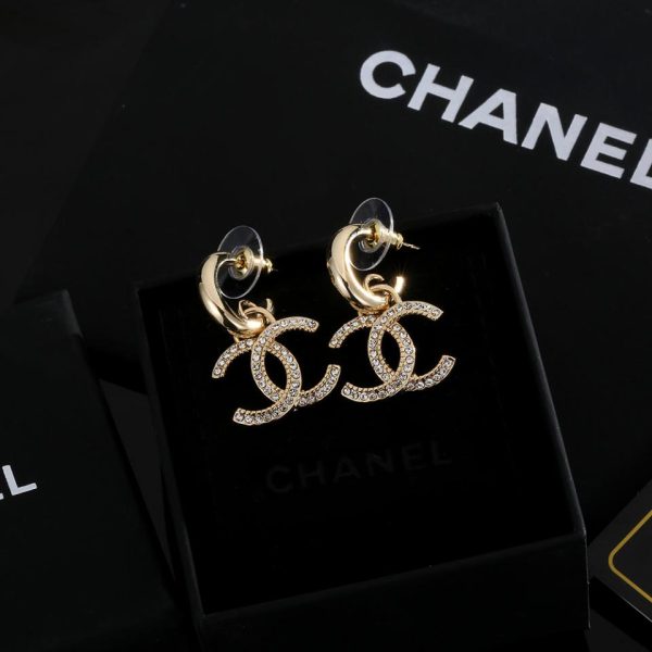 Orecchini Chanel in oro chiaro