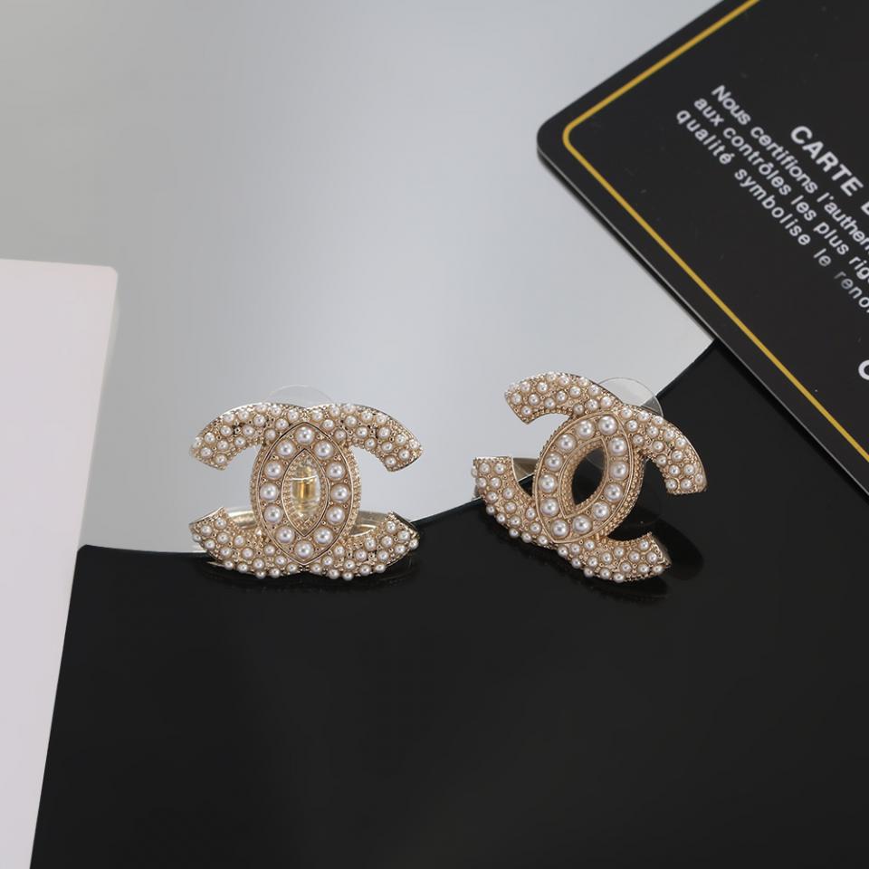 replica,repliche,fake,1:1,earrings,bracelet,ring,jewelry Orecchini Chanel replica,repliche,fake,1:1,earrings,bracelet,ring,jewelry Orecchini Chanel