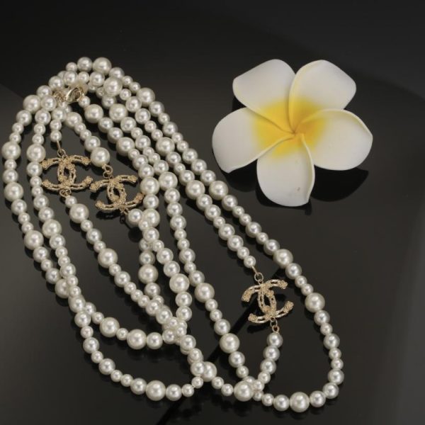 replica,repliche,fake,1:1,earrings,bracelet,ring,jewelry Catena di maglioni autunno e inverno Chanel