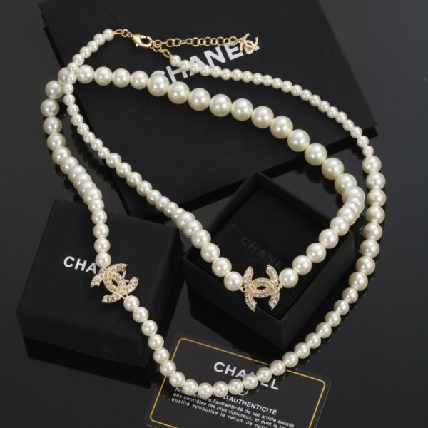 replica,repliche,fake,1:1,earrings,bracelet,ring,jewelry Catena di maglioni autunno e inverno ChanelCatena di maglioni Chanel