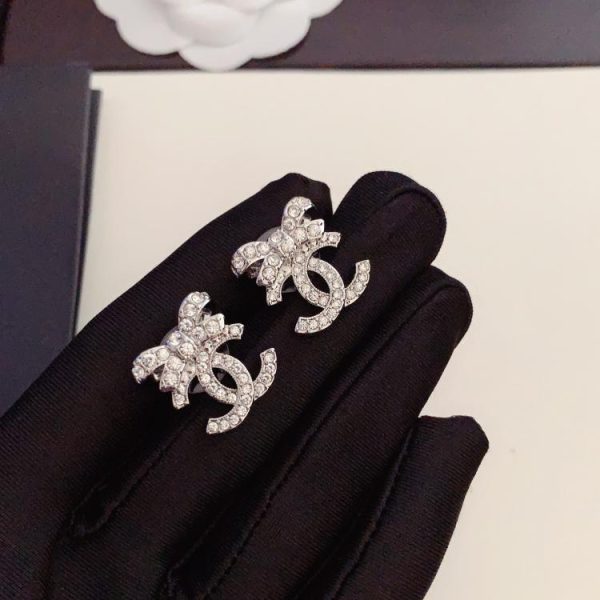Orecchini a fiocco Chanel