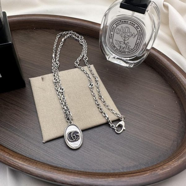 replica,repliche,fake,1:1,earrings,bracelet,ring,jewelry Collana g ovale Gucci