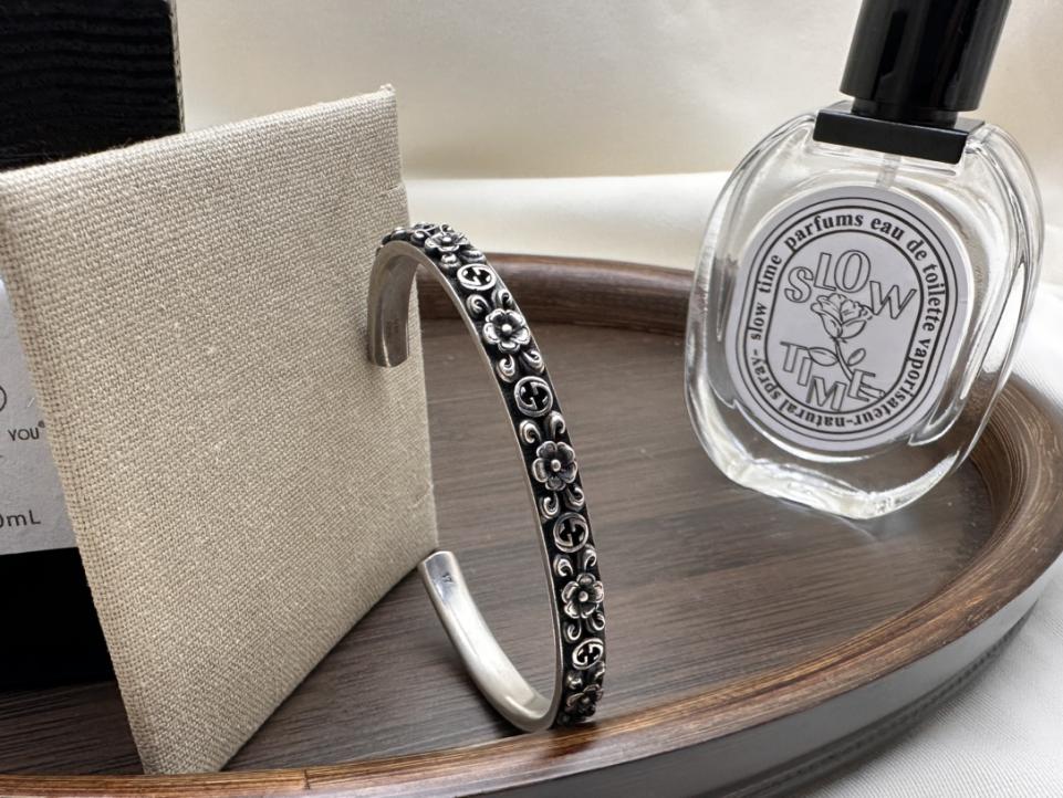 replica,repliche,fake,1:1,earrings,bracelet,ring,jewelry Bracciale fiore Gucci replica,repliche,fake,1:1,earrings,bracelet,ring,jewelry Bracciale fiore Gucci