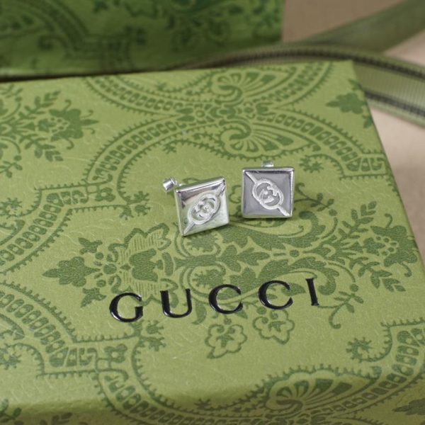 replica,repliche,fake,1:1,earrings,bracelet,ring,jewelry Orecchini a bottone doppia g intrecciati in twill di Gucci