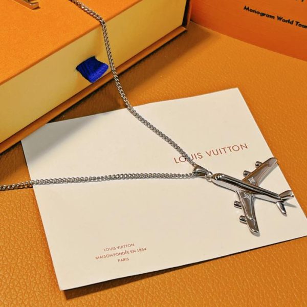 LOUIS VUITTON Collana aereo
