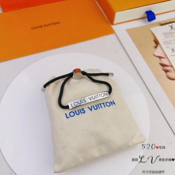 replica,repliche,fake,1:1,earrings,bracelet,ring,jewelry Bracciale LOUIS VUITTON Seiko Edition