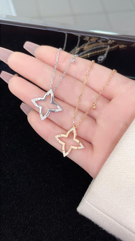 replica,repliche,fake,1:1,earrings,bracelet,ring,jewelry Collana LOUIS VUITTON serie Blossom replica,repliche,fake,1:1,earrings,bracelet,ring,jewelry Collana LOUIS VUITTON serie Blossom