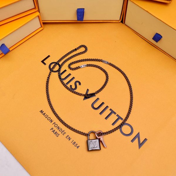 Collana con lucchetto LOUIS VUITTON
