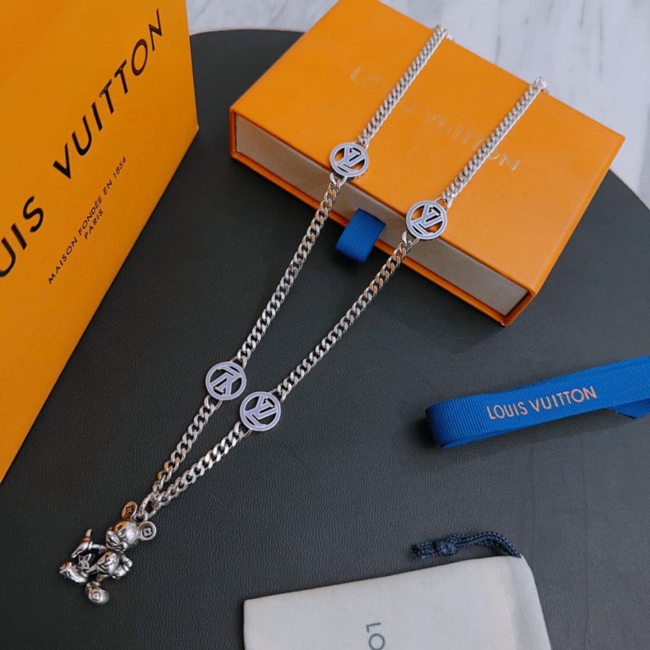 replica,repliche,fake,1:1,earrings,bracelet,ring,jewelry Collana LOUIS VUITTON replica,repliche,fake,1:1,earrings,bracelet,ring,jewelry Collana LOUIS VUITTON