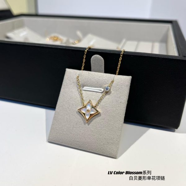 Serie Color Blossom di LOUIS VUITTON