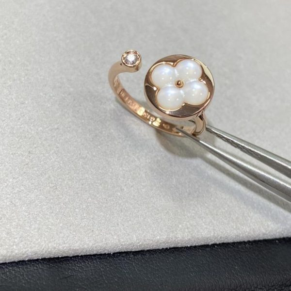 replica,repliche,fake,1:1,earrings,bracelet,ring,jewelry Serie Color Blossom di LOUIS VUITTON