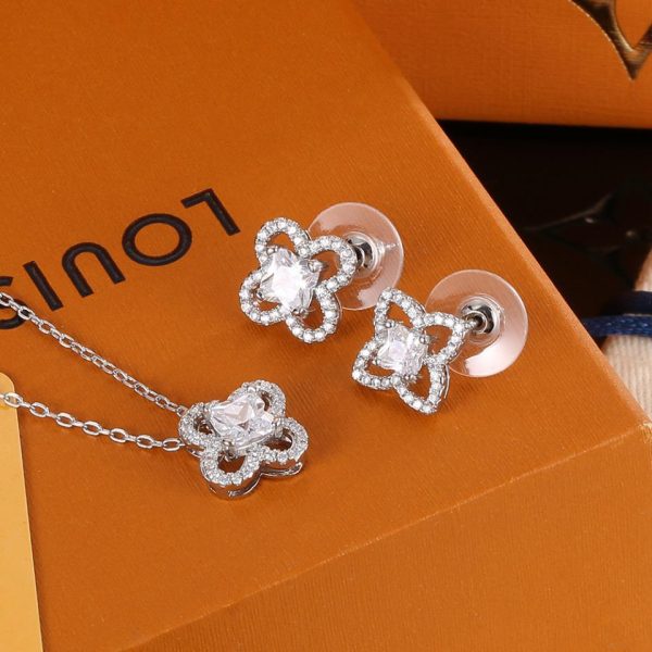 replica,repliche,fake,1:1,earrings,bracelet,ring,jewelry Set collana e orecchini LOUIS VUITTON