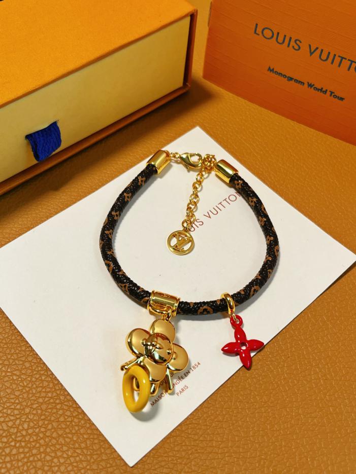replica,repliche,fake,1:1,earrings,bracelet,ring,jewelry Bracciale LOUIS VUITTON Vivienne Pool replica,repliche,fake,1:1,earrings,bracelet,ring,jewelry Bracciale LOUIS VUITTON Vivienne Pool