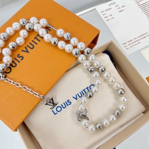 replica,repliche,fake,1:1,earrings,bracelet,ring,jewelry Bracciale di perle LOUIS VUITTON